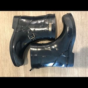 Women’s coach rain boots sz 8